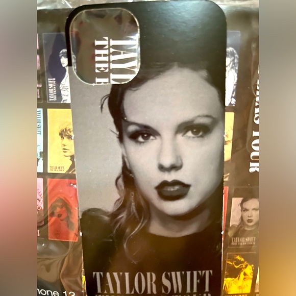Taylor Swift The ERA’s IPhone 13 Insert(s) from those left in descript.Confetti! - Picture 6 of 13